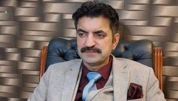 شیر افضل خان مروت نے میدان مار لیا