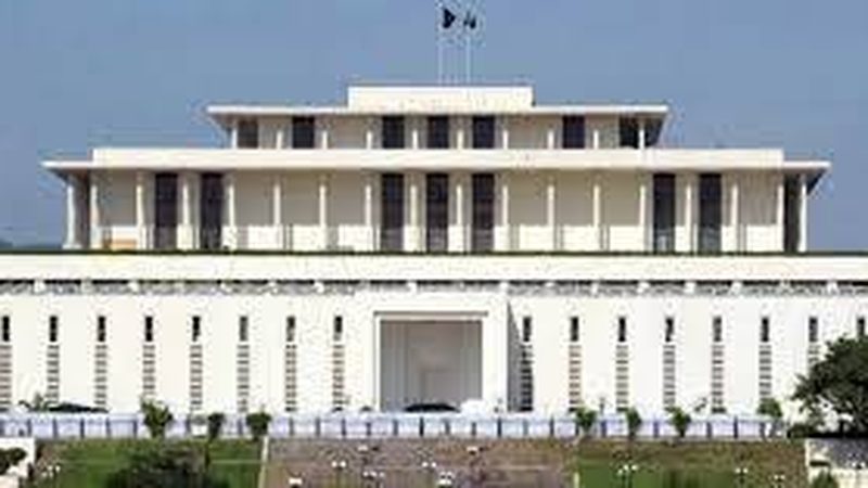 قومی اسمبلی، سینیٹ کا اجلاس طلب کرلیا، نوٹیفکیشن جاری