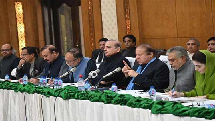 پاکستان اور نظام کو خطرے میں نہ ڈالیں