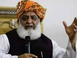 عمران خان کی رہائی کی کوششوں میں میرا کوئی کردار نہیں: فضل الرحمٰن