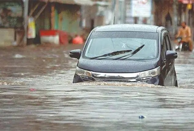 طوفانی بارشوں: 17 افراد جاں بحق، متعدد زخمی