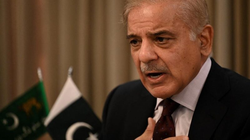 وزیراعظم کا آل پارٹیز کانفرنس بلانے پر غور