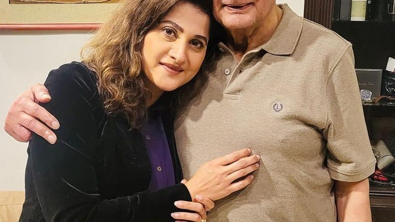 صاحبہ کی اپنے والد سے پہلی بار ملاقات