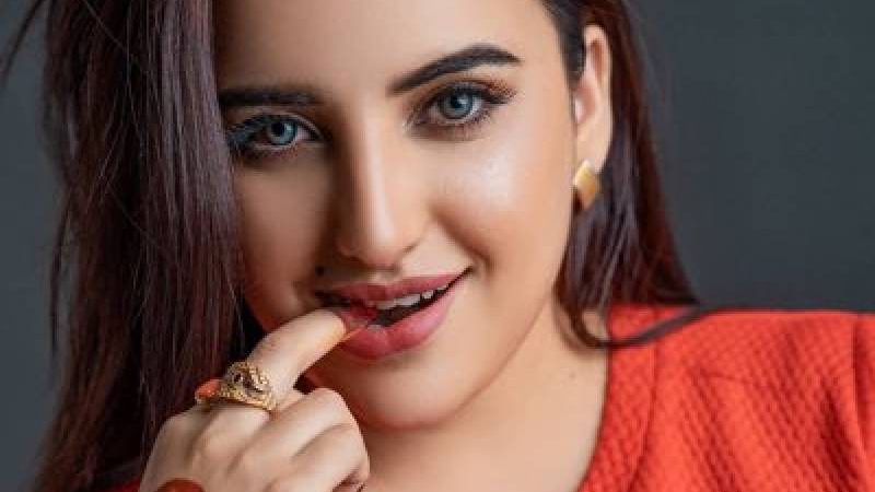 حریم شاہ کا برطانوی سیاسی پارٹی میں شمولیت کا اعلان