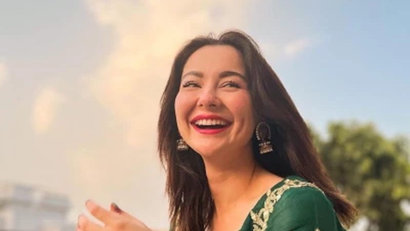 معروف اداکاراؤں کی اے آئی ماڈلز تیار