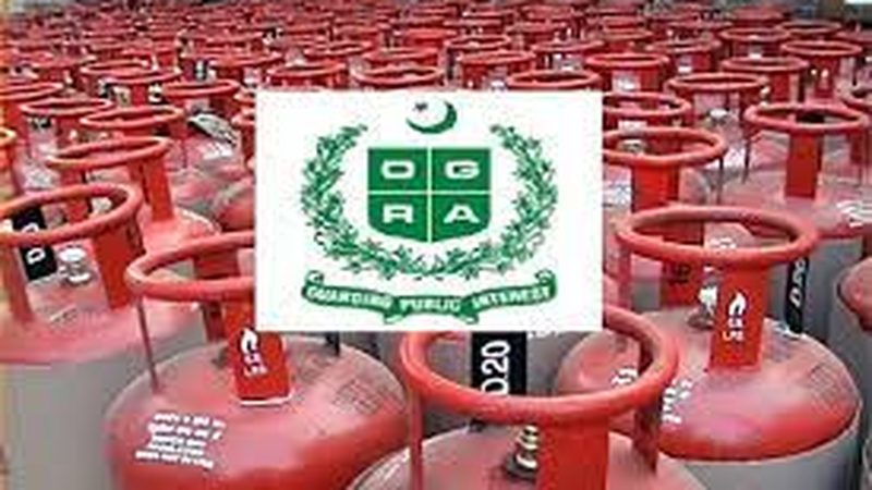 ایل پی جی کی قیمت میں اضافہ، گھریلو سلینڈر مزید مہنگا