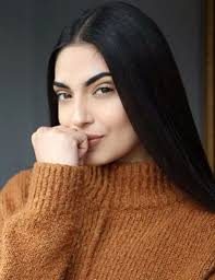 نرگس فخری مجھ سے حسد کرتی ہیں