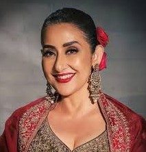 منیشا کوئرالہ کو مختصر لباس نہ پہننے پر فوٹوگرافر سے ڈانٹ