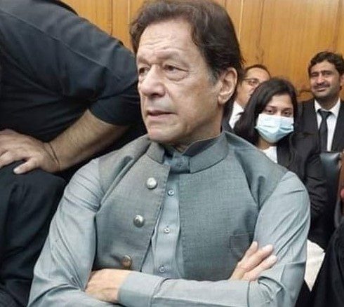 عمران خان سے فیملی کی ملاقات ختم