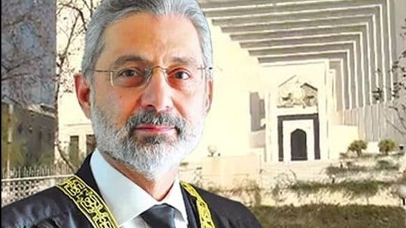 حکومت قاضی فائز کیلیے سپر عدالت بنا رہی ہے: PTI