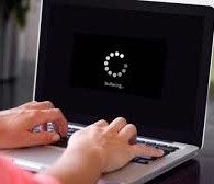 انٹرنیٹ بند کیا نہ اس کی رفتار سست کی..........