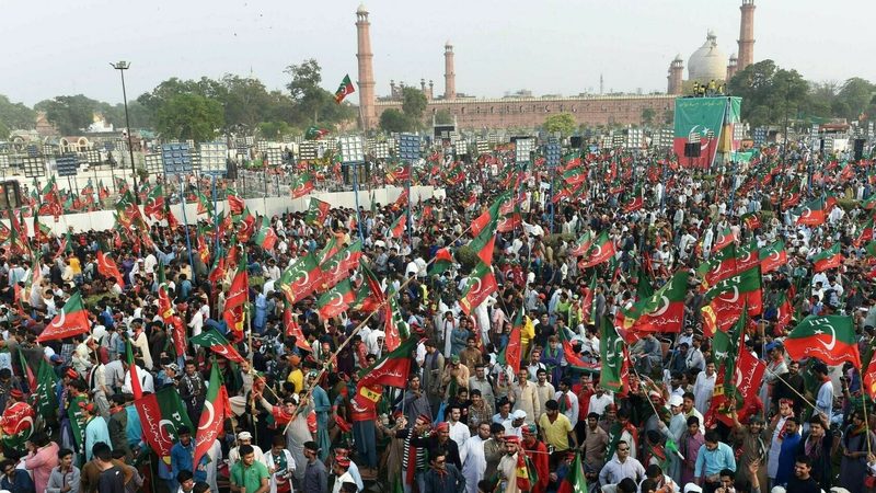لاہور میں پی ٹی آئی احتجاج: مینار پاکستان جانے والے تمام راستے سیل