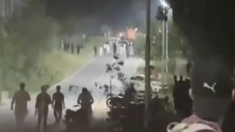 قائداعظم یونیورسٹی میں طلبا کے دو گروپس کے درمیان تصادم