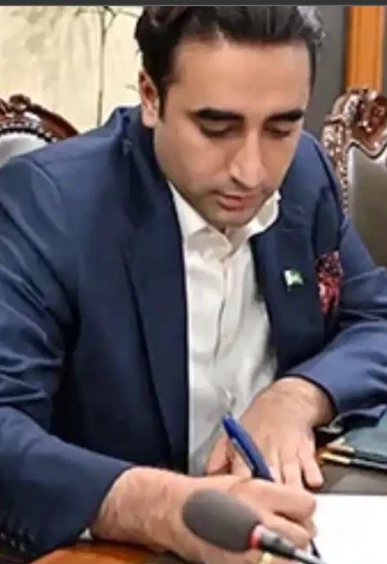 پی پی پی کا مجوزہ آئینی ترامیم کا مسودہ سامنے آ گیا