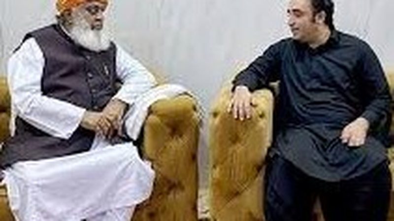 آئینی ترمیم پر بلاول اور فضل الرحمان میں اتفاق