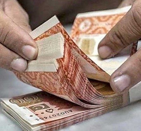 پاکستان اور عرب ممالک میں پاکستانی کرنسی میں لین دین ممکن