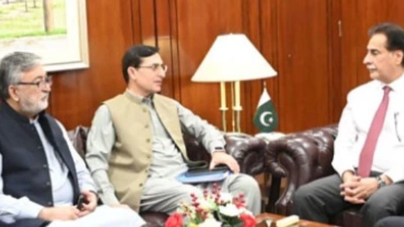 حکومتی کوشش ناکام: پی ٹی آئی کا ججز تقرری کمیٹی میں نہ بیٹھنے کا حتمی فیصلہ