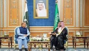 وزیراعظم آج سعودی عرب جائینگے، ولی عہد سے ملاقات متوقع