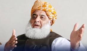 ملک کی جمہوریت اور پارلیمانی سیاست پر ہزاروں سوال اٹھ رہے ہیں: مولانا فضل الرحمٰن