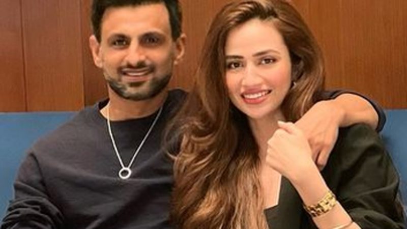 بے بی آپ جانتے ہو کہ میں آپ سے کتنی محبت کرتی ہوں