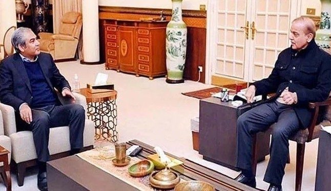 چیمپئنز ٹرافی: محسن نقوی نے وزیرِاعظم کو آگاہ کردیا