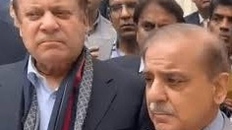 وزیر اعظم کی نواز شریف سے مدارس بل پر مشاورت