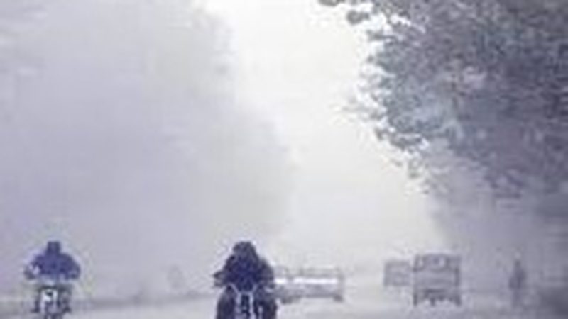 ملک کے اکثر علاقوں میں موسم سرد اور خشک رہنے کا امکان