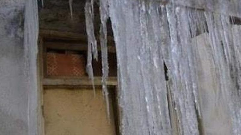 ملک میں سردی اپنے جوبن پر، موٹر ویز بند