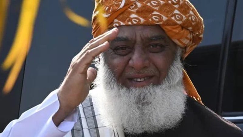 مولانا فضل الرحمان ڈیڑھ سال کے لیے وزیراعظم