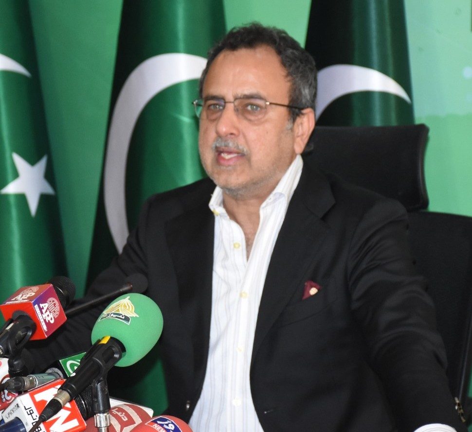 بانئ پی ٹی آئی نے آئی پی پیز کو فرانزک آڈٹ سے بچایا: اویس لغاری