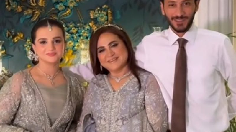 اسماء عباس، زارا نور اور بشریٰ انصاری کی دلچسپ ڈانس ویڈیوز وائرل