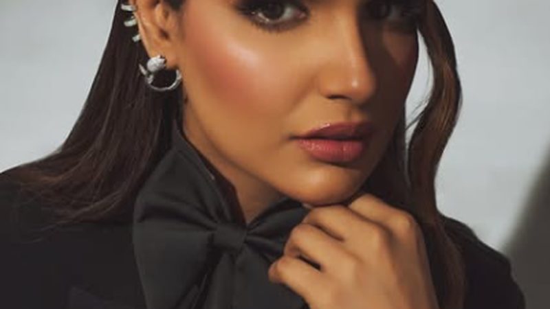 آمنہ الیاس کی جذباتی ہونے کی ویڈیو وائرل