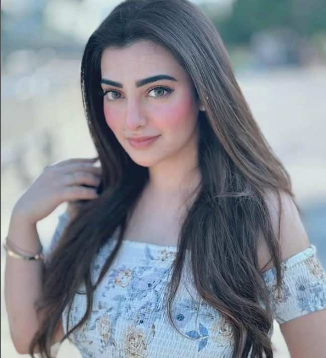 ابھی شادی کا ارادہ نہیں، آزادی کے مزے لے رہی ہوں: نوال سعید