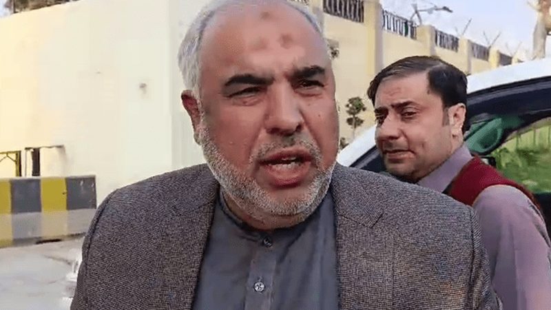 PTI مذاکراتی کمیٹی کی اڈیالہ جیل میں عمران خان سے ملاقات