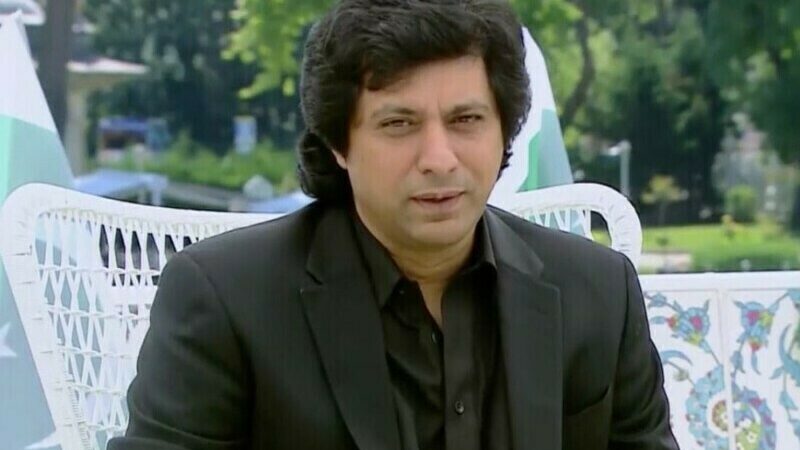 بجلی چوری کا معاملہ: گلوکار جواد احمد پر لیسکو اہلکاروں کو تشدد کا الزام