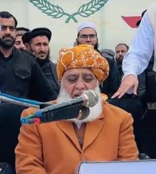 پی ٹی آئی کے اندر مذاکرات کے حوالے سے اختلاف ہیں: مولانا فضل الرحمان