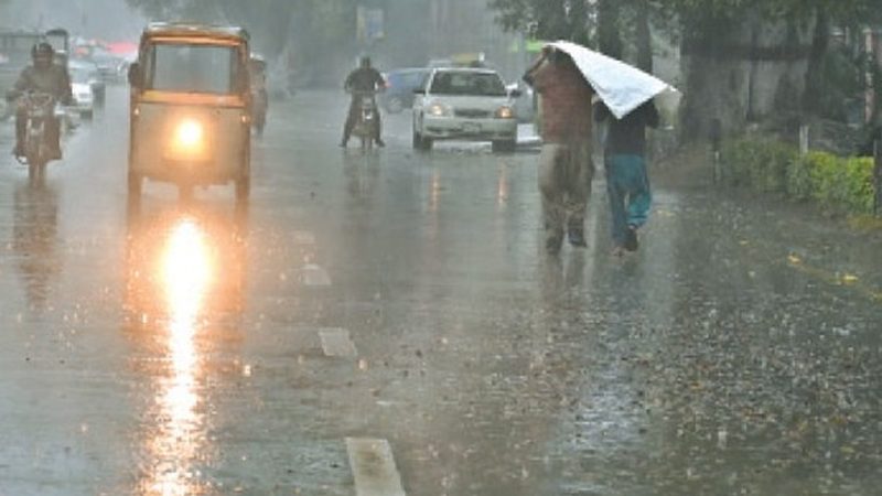 پنجاب کے مختلف شہروں میں  ہلکی اور تیز بارش
