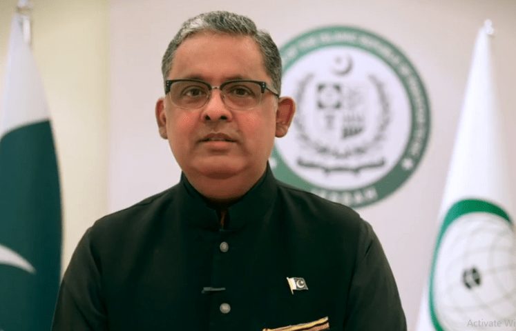 امریکا میں پاکستانی سفیر کا میڈیا پر لگنے والی نئی پابندیوں کا دفاع