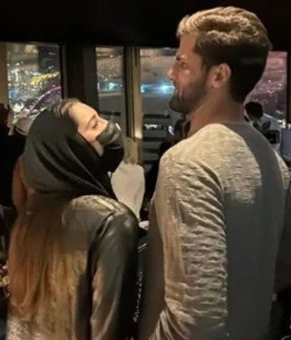 شادی سالگرہ:  شاہین آفریدی کا اہلیہ کیلیے محبت بھرا پیغام