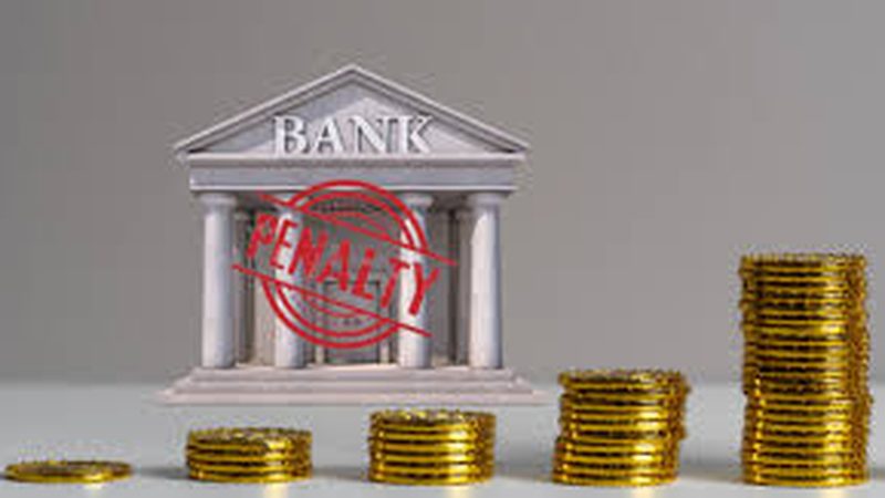 سولر پینلز منی لانڈرنگ: بینکوں کو 20 کروڑ روپے سے زیادہ جرمانہ