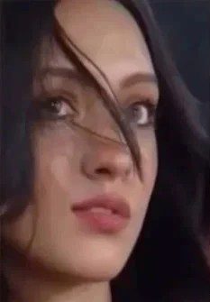 میچ میں وائرل ہونے والی لڑکی کے ہزاروں فالوورز بڑھ گئے