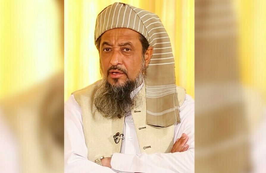 نوشہرہ: مدرسہ حقانیہ میں خودکش دھماکا