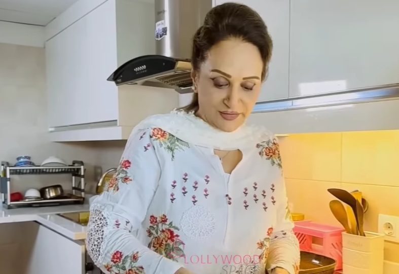 رمضان ٹرانسمیشنز: لوگ عبادتوں کو بھول گئے