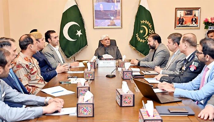 دہشت گرد عناصر کو ہر قیمت پر شکست دیں گے:  زرداری
