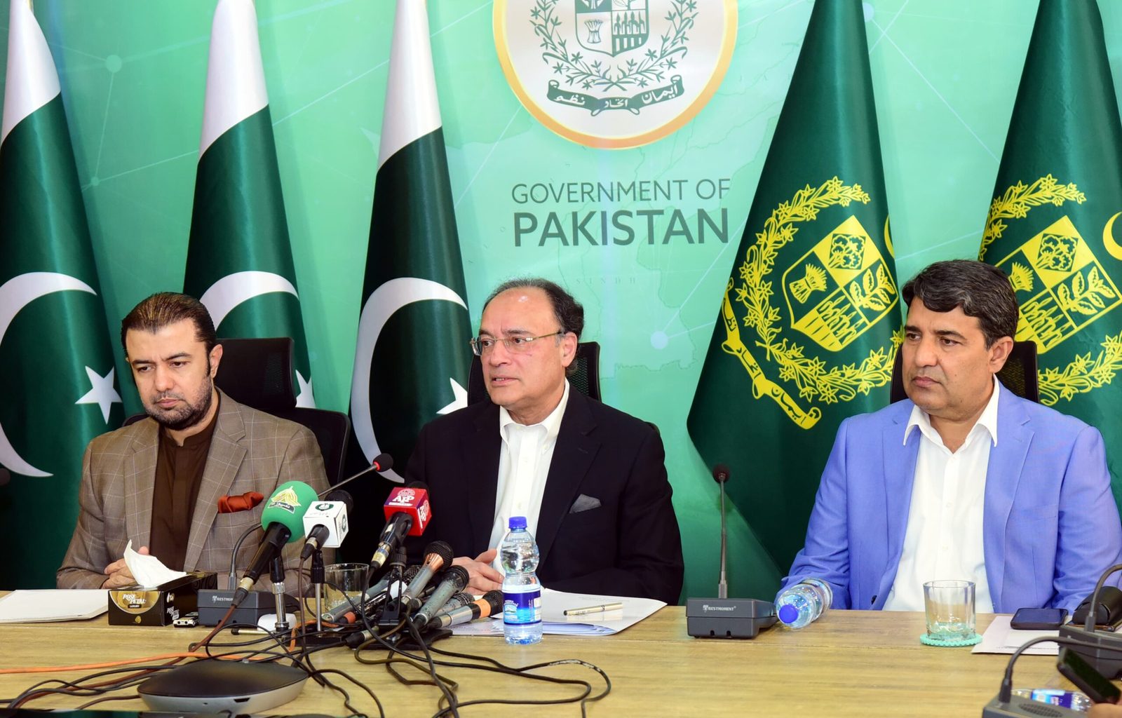 آئی ایم ایف وفد بجٹ پر بات چیت نہیں کرے گا
