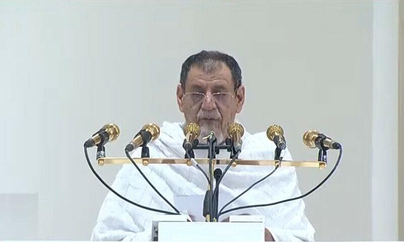 اللہ فخر،تکبرکرنےوالے کو پسند نہیں کرتا