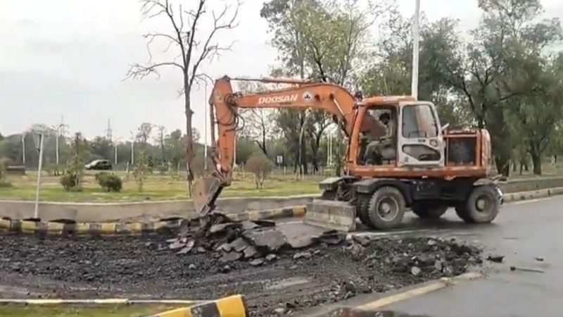 جناح اسکوائر منصوبے کا آبپارہ لوپ دھنس گیا