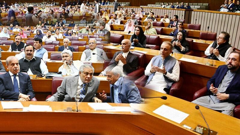 عمران خان سے ملاقات نہ کرانے پر اجلاس کا بائیکاٹ
