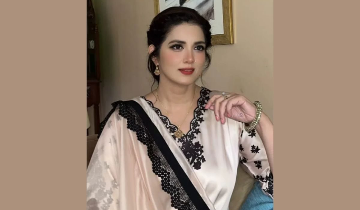 زیادہ ایڈٹ کی گئی تصاویر پرمداحوں کی تنقید