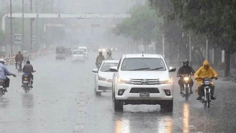 کراچی میں ایک بار پھر بارشوں کا سلسلہ شروع